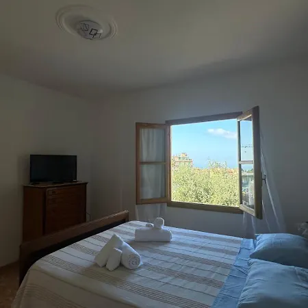 Wh - Sun - 5 Minuti Dalle Spiagge 6 Posti Letto - Doppio Parcheggio * Sanremo